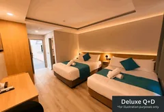 Deluxe Queen and Double Room with two beds