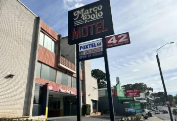 Marco-Polo-Sydney-Sunny-Building